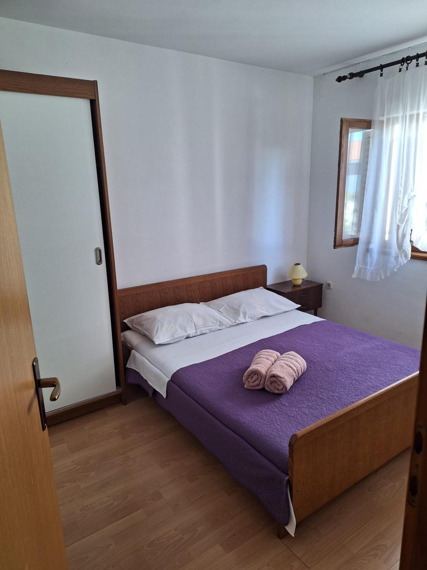 Apartman House *